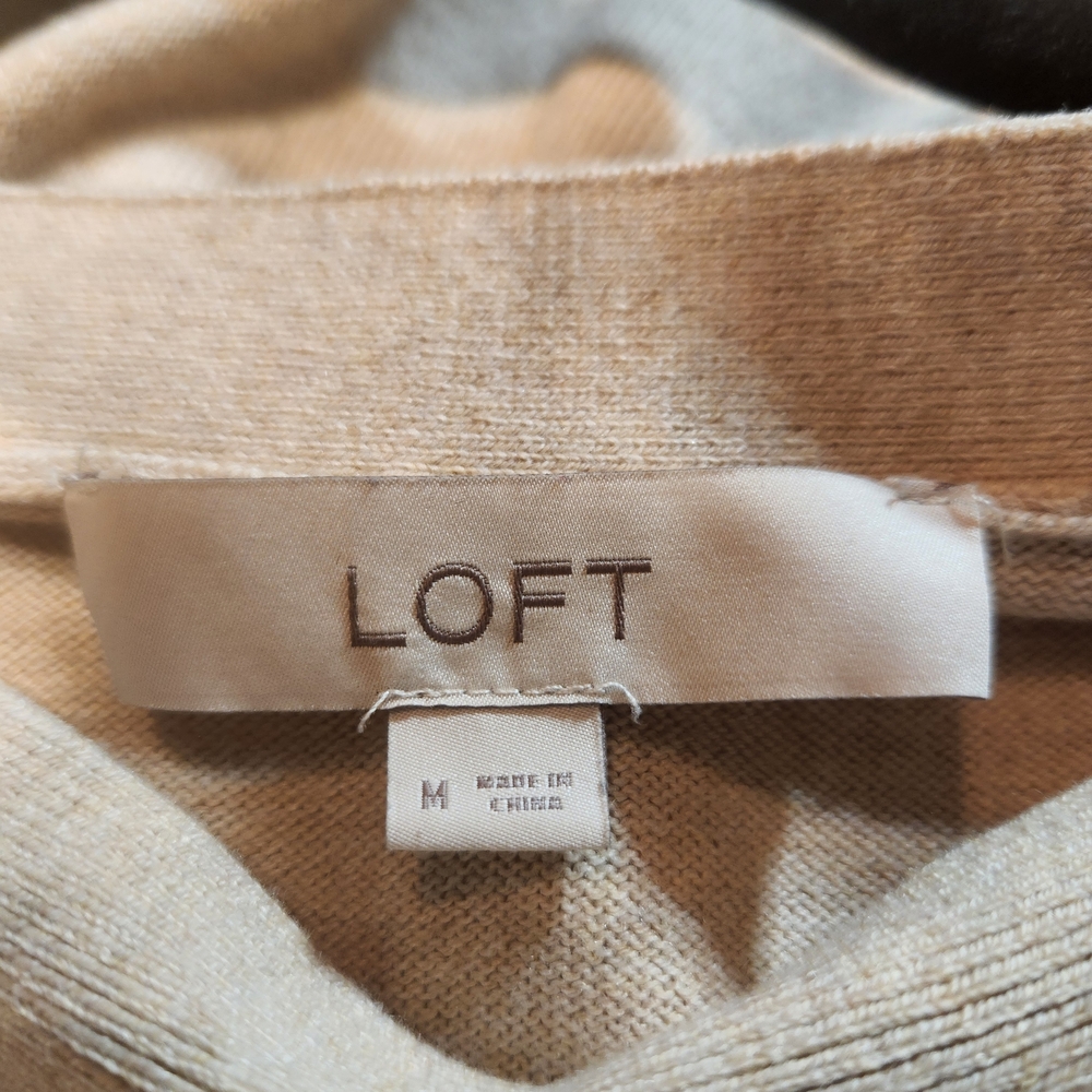 💜LOFT Cream Sweater Cardigan Size M - Picture 5 of 6